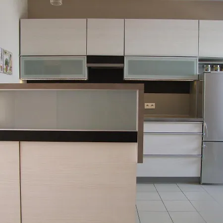 U Henriety Homestay *